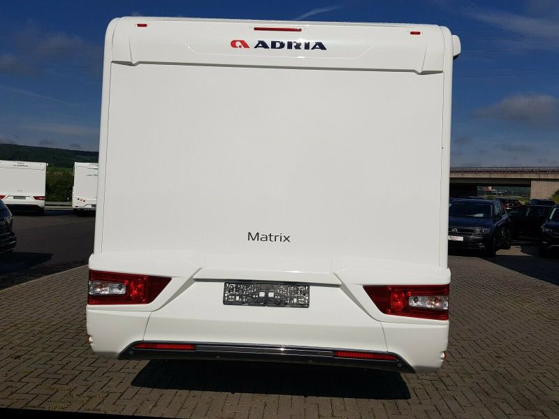 En venta Adria MATRIX AXESS ALL IN 670 SL Blanco 2021 Barcelona foto 15